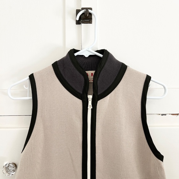 Marni Sleeveless Zip Up Stretch Knit Top w/ Stand Up Collar Size 6 - Picture 2 of 7